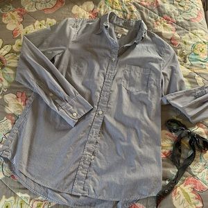 J Crew petite size 4 button down shirt. Blue/white